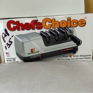 Chefs Choice knife Shapner. Gently used. Works great! Wanted a newer style.